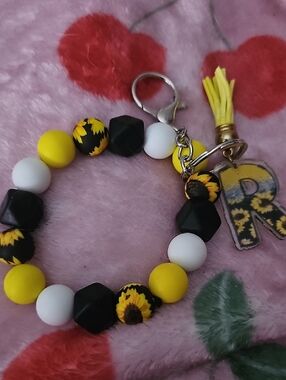 Sunflower Charm Yellow Black Beaded Key & Card Holder